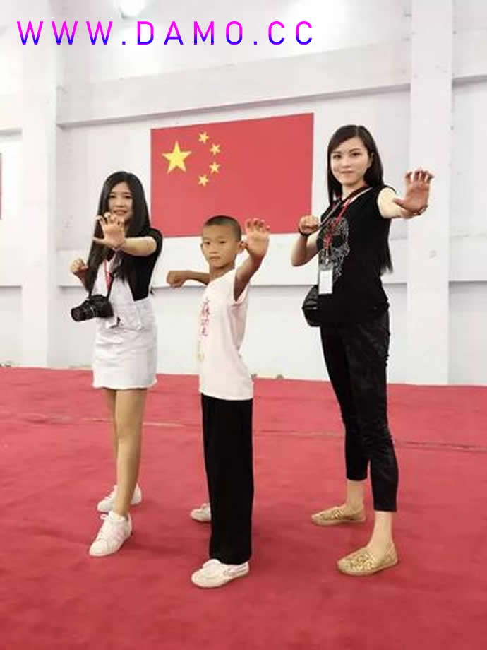太极拳 易筋经
