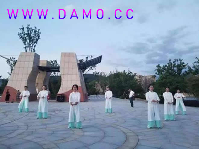 太极拳 易筋经