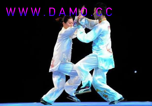 太极拳 易筋经