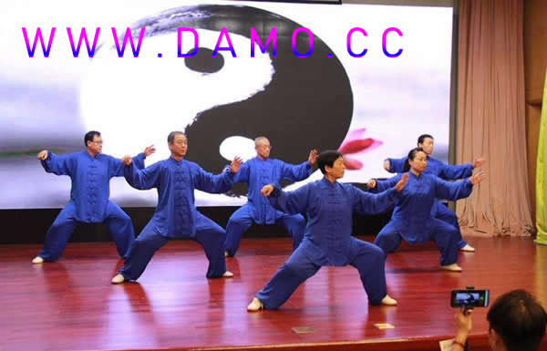 太极拳 易筋经